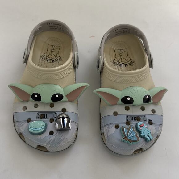 CROCS Other - Crocs Star Wars Grogu Youth Mens 3 Womens 5 Baby Yoda Collab